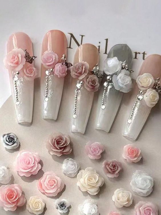 Charm hoa cho nail