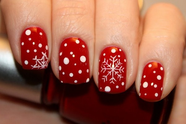 Mẫu nail bông tuyết rơi