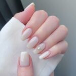 Top 20+ mẫu nail trắng thanh lịch